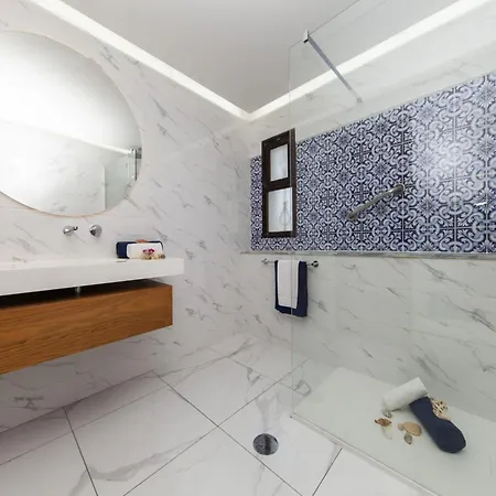 With Heated Pool *