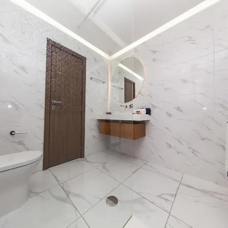 Villa In Santa Eulalia Near Praia Da Oura * Albufeira